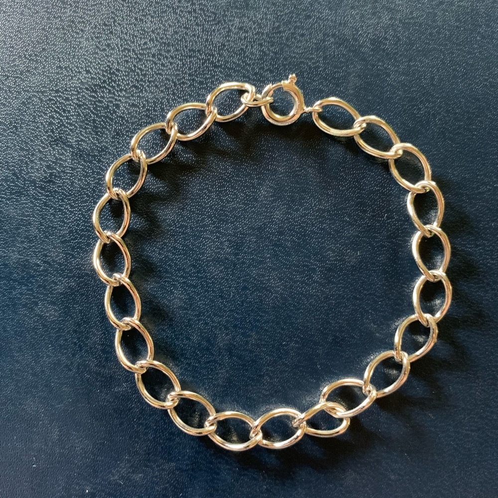Vintage sterling silver charm bracelet